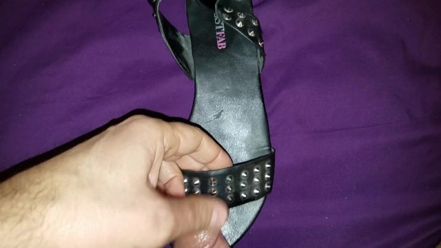 Quick sandal fuck until I orgasm and cum